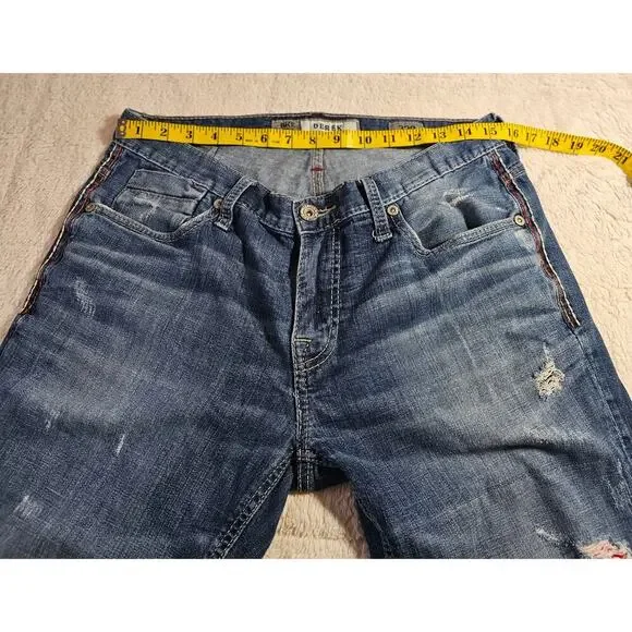 BKE Vintage Derek 32R red patch accents jeans. WellLoved. Grunge. Stylish. Rare